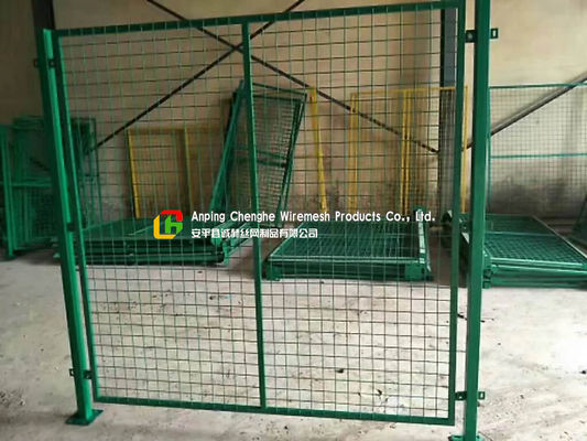 注文倉庫の金網の塀/柵2100mm x 2400mmのパネルのサイズ